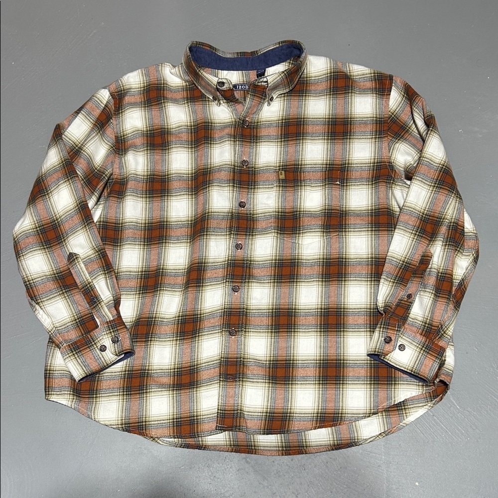 IZOD Plaid Pattern Button-Down Flannel Shirt (Men’s 2XB)